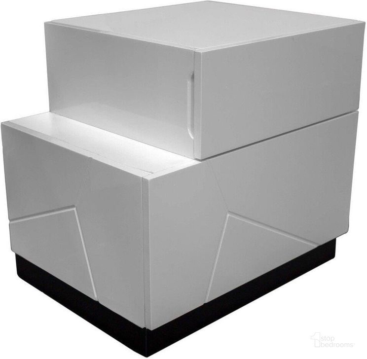 The appearance of Poplar Wood Left Facing Bedroom Nightstand In White And Black designed by Best Master Furniture in the modern / contemporary interior design. This white/black piece of furniture  was selected by 1StopBedrooms from Poplar Collection to add a touch of cosiness and style into your home. Sku: BERLLN. Material: Wood. Product Type: Nightstand. Image1