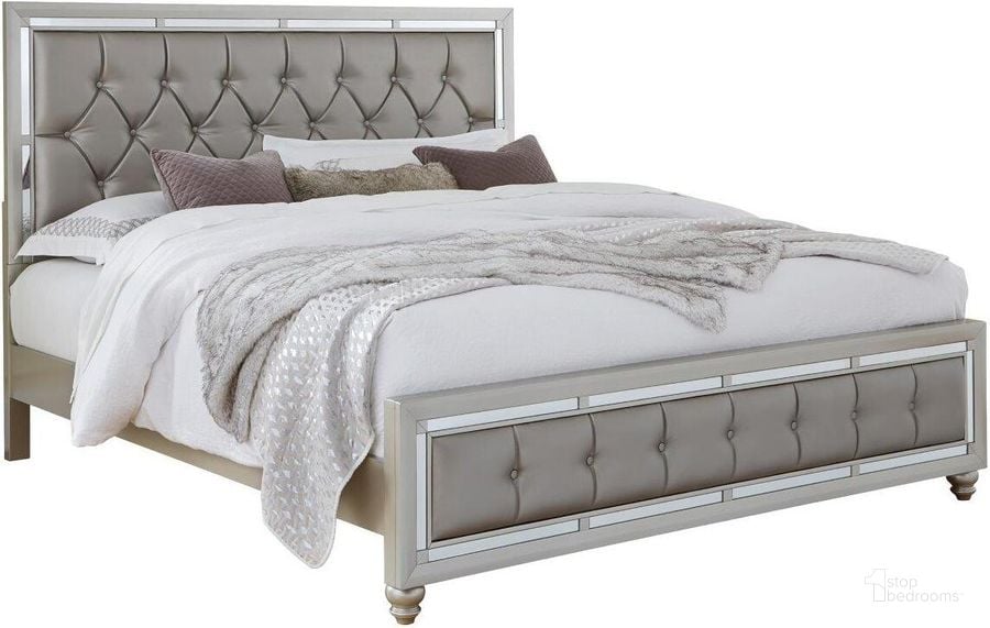 The appearance of Riley Queen Bed In Silver designed by Global Furniture USA in the transitional interior design. This silver piece of furniture  was selected by 1StopBedrooms from Riley Collection to add a touch of cosiness and style into your home. Sku: RILEY (1621)-SILVER-QUEEN UPH FB;RILEY (1621)-SILVER-QUEEN/KING RAILS;RILEY (1621)-SILVER-QUEEN UPH HB. Bed Type: Panel Bed. Product Type: Panel Bed. Bed Size: Queen. Material: Rubberwood. Image1