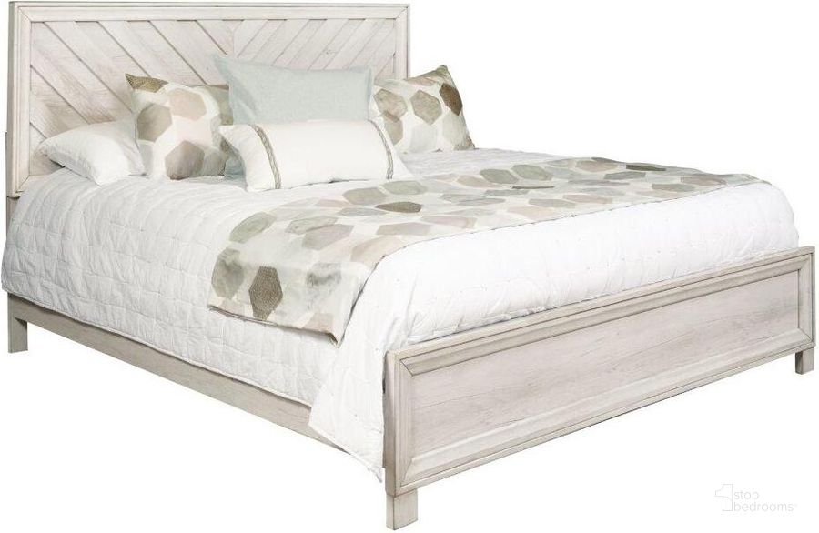 The appearance of Riverwood King Panel Bed designed by Pulaski in the transitional interior design. This gray piece of furniture  was selected by 1StopBedrooms from Riverwood Collection to add a touch of cosiness and style into your home. Sku: S466-270;S466-271;S466-400. Bed Type: Panel Bed. Material: Wood. Product Type: Panel Bed. Bed Size: King. Image1