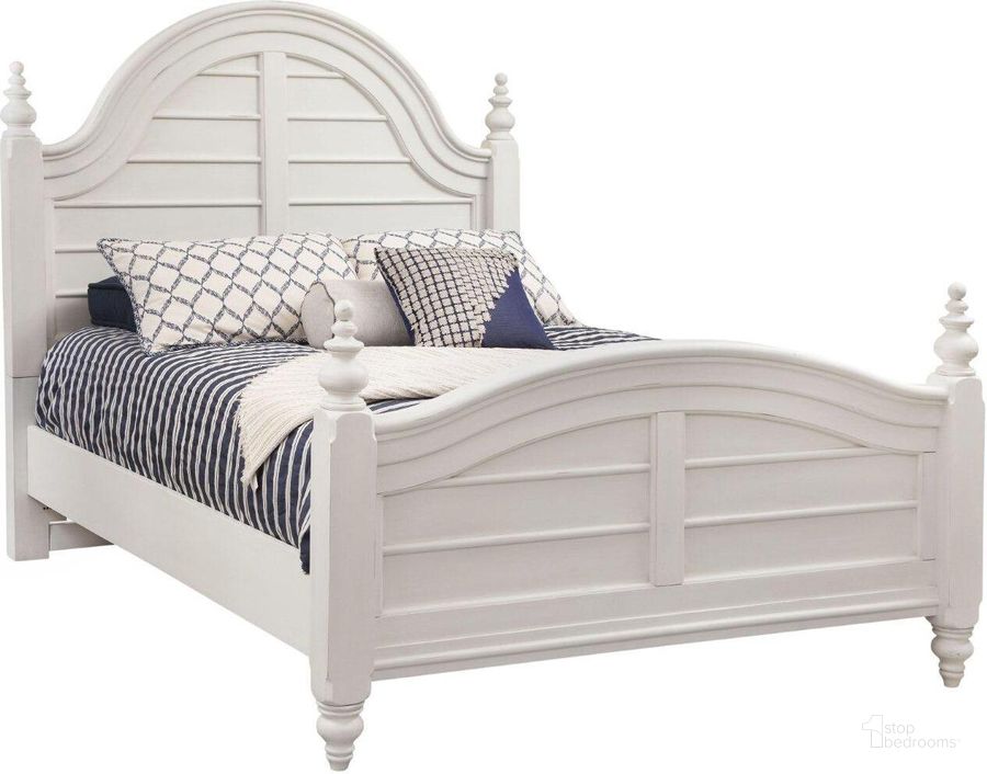 The appearance of Rodanthe Dove White King Poster Bed designed by American Woodcrafters in the transitional interior design. This white piece of furniture  was selected by 1StopBedrooms from Rodanthe Collection to add a touch of cosiness and style into your home. Sku: 3910-961;3910-963;3910-880. Bed Type: Poster Bed. Product Type: Poster Bed. Bed Size: King. Image1