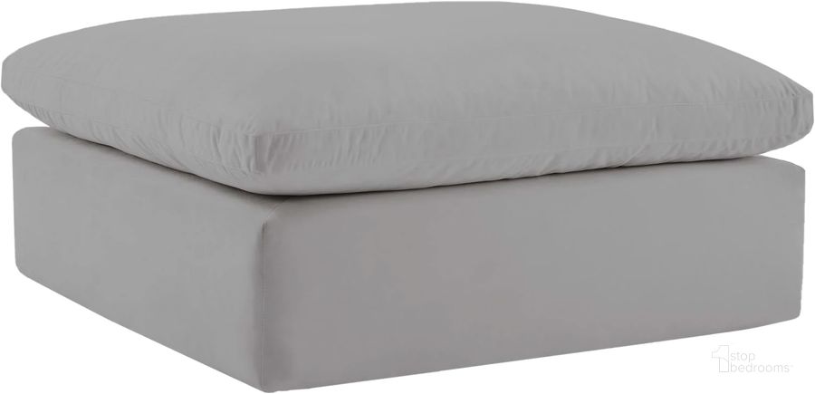 The appearance of Rosedale Grey Velvet Ottoman designed by Premier Home in the modern / contemporary interior design. This grey piece of furniture  was selected by 1StopBedrooms from Rosedale Collection to add a touch of cosiness and style into your home. Sku: FS032-GR-OTTO. Product Type: Ottoman. Material: Velvet. Image1