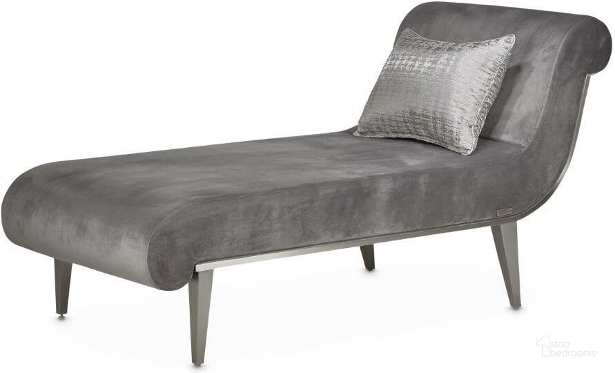 The appearance of Roxbury Park Velvet Chaise In Gray Pearl/Stainless Steel designed by AICO in the transitional interior design. This gray piece of furniture  was selected by 1StopBedrooms from Roxburry Collection to add a touch of cosiness and style into your home. Sku: N9006841-GRPRL-13. Material: Polyester. Product Type: Chaise. Image1
