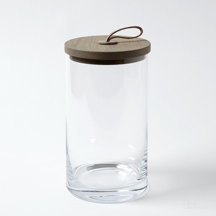 The appearance of Rustic Large Canister In Clear designed by Global Views in the modern / contemporary interior design. This clear piece of furniture  was selected by 1StopBedrooms from Rustic Collection to add a touch of cosiness and style into your home. Sku: BB-6.60025. Material: Glass. Product Type: Decorative Accessory. Image1