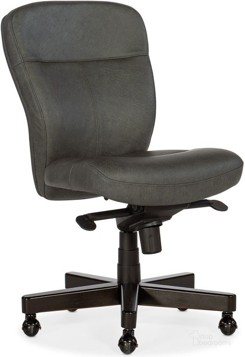 The appearance of Sasha Executive Swivel Tilt Chair In Grey designed by Hooker in the transitional interior design. This grey piece of furniture  was selected by 1StopBedrooms from EC Collection to add a touch of cosiness and style into your home. Sku: EC289-C7-095. Material: Leather. Product Type: Executive Chair. Image1