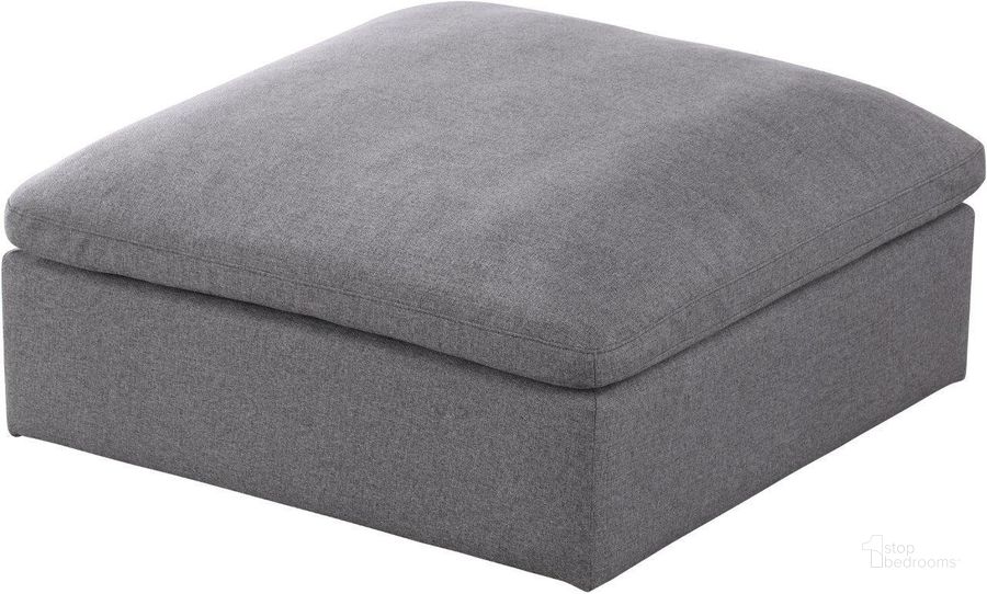 The appearance of Serene Grey Linen Fabric Deluxe Cloud-Like Comfort Ottoman designed by Meridian in the modern / contemporary interior design. This grey linen fabric piece of furniture  was selected by 1StopBedrooms from Serene Collection to add a touch of cosiness and style into your home. Sku: 601Grey-Ott. Product Type: Ottoman. Material: Linen. Image1