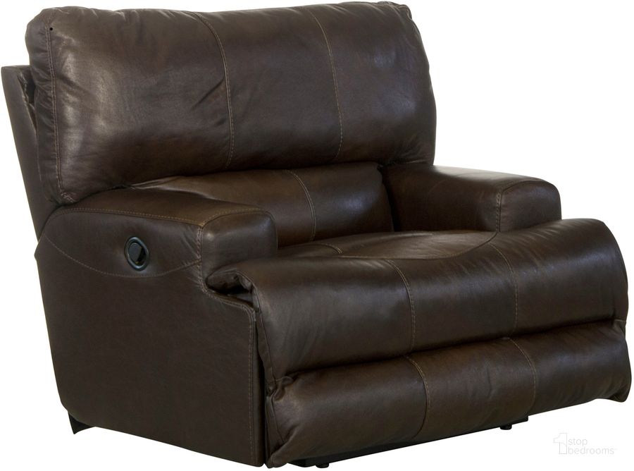 The appearance of Slocan Chocolate Recliner 0qd2344199 designed by FineForm in the traditional interior design. This chocolate piece of furniture  was selected by 1StopBedrooms from Slocan Collection to add a touch of cosiness and style into your home. Sku: 45807128309308309. Material: Leather. Product Type: Recliner. Image1