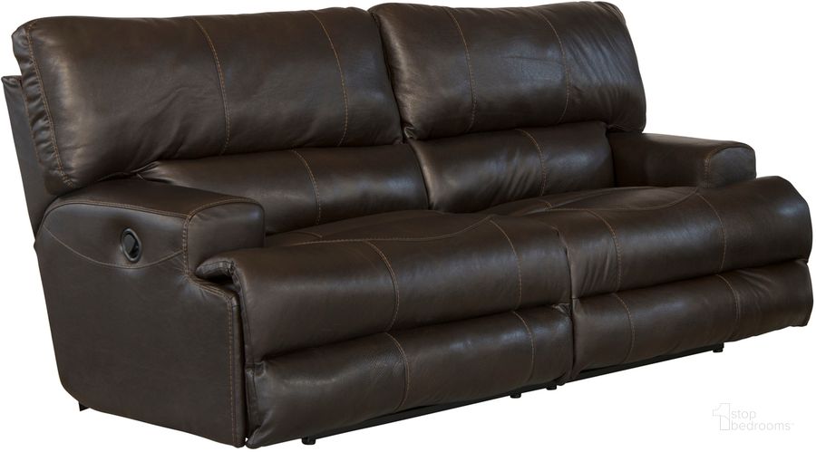 The appearance of Slocan Chocolate Reclining Sofa 0qd2344101 designed by FineForm in the traditional interior design. This chocolate piece of furniture  was selected by 1StopBedrooms from Slocan Collection to add a touch of cosiness and style into your home. Sku: 4581128309308309. Material: Leather. Product Type: Reclining Sofa. Image1