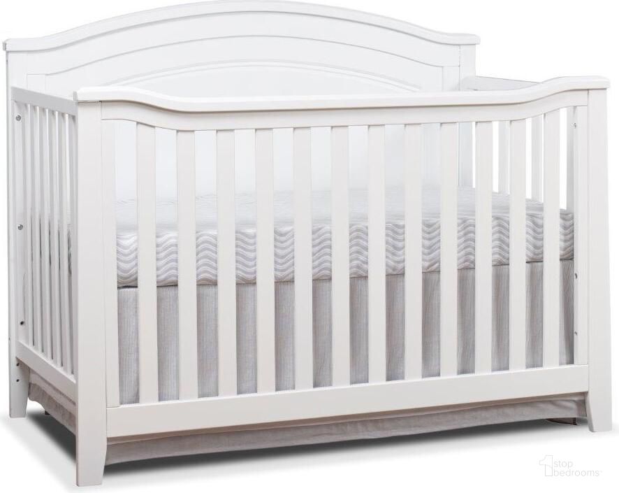 The appearance of Sorelle Berkley Round Top Panel Crib In White designed by Sorelle Furniture in the transitional interior design. This white piece of furniture  was selected by 1StopBedrooms from Berkley Collection to add a touch of cosiness and style into your home. Sku: 665-W. Product Type: Crib. Image1