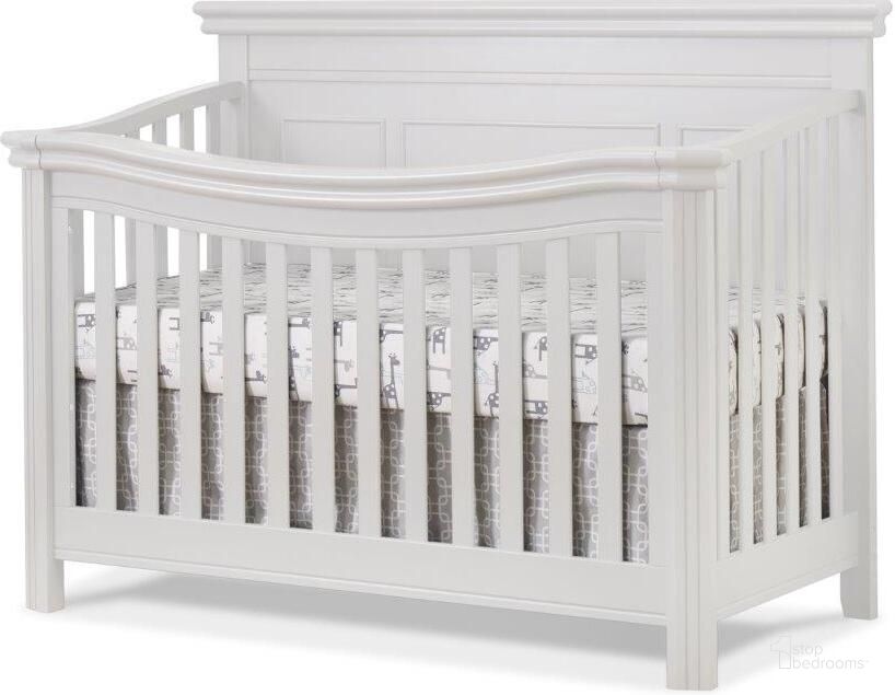 The appearance of Sorelle Finley Lux Flat Top Crib In White designed by Sorelle Furniture in the traditional interior design. This white piece of furniture  was selected by 1StopBedrooms from Finley Collection to add a touch of cosiness and style into your home. Sku: 105-W. Product Type: Crib. Image1