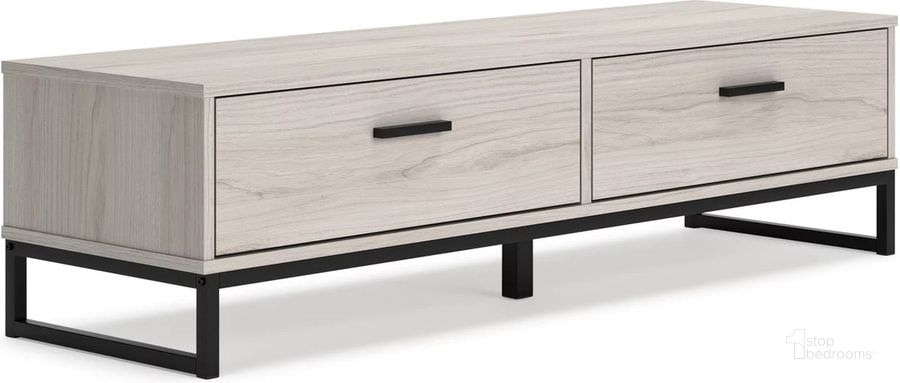 The appearance of Stonegate Light Natural Accent and Storage Bench 0qd24303843 designed by Luxe Linea in the modern / contemporary interior design. This light natural piece of furniture  was selected by 1StopBedrooms from Stonegate Collection to add a touch of cosiness and style into your home. Sku: EA1864-150. Material: Metal. Product Type: Storage Bench. Image1