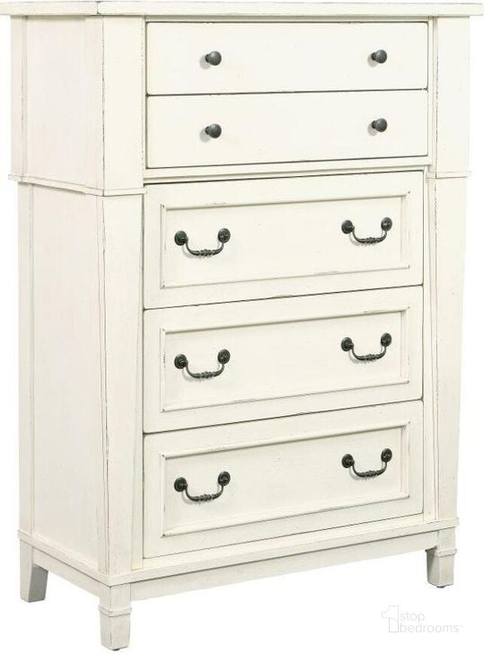 The appearance of Stoney Creek 5-Drawer Chest In Weathered White designed by Emerald Home Furnishings in the country / farmhouse interior design. This weathered white piece of furniture  was selected by 1StopBedrooms from Stoney Creek Collection to add a touch of cosiness and style into your home. Sku: 683-009. Material: Wood. Product Type: Chest. Image1