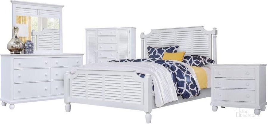The appearance of Sunset Trading White Shutter Wood 5 Piece King Bedroom Set designed by Sunset Trading in the country / farmhouse interior design. This white piece of furniture  was selected by 1StopBedrooms from White Shutter Wood Collection to add a touch of cosiness and style into your home. Sku: CF-1106-0150;CF-1116-0150;CF-1121-0150;CF-1130-0150;CF-1134-0150;CF-1136-0150;CF-1142-0150. Bed Type: Poster Bed. Product Type: Poster Bed. Bed Size: King. Material: MDF. Image1