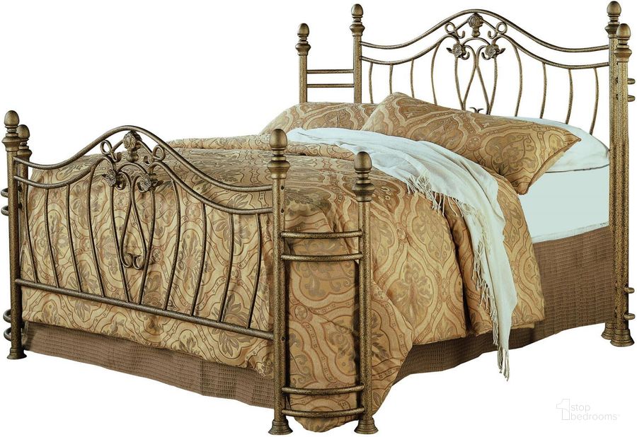 The appearance of Sydney Eastern King Bed In Antique Brushed Gold designed by Coaster in the traditional interior design. This gold piece of furniture  was selected by 1StopBedrooms from Sydney Collection to add a touch of cosiness and style into your home. Sku: 300171KEB1;300171KEB2. Material: Metal. Bed Size: King. Product Type: Slat / Spindle Bed. Bed Type: Slat / Spindle Bed. Image1