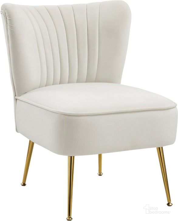 The appearance of Tess Cream Velvet Accent Chair designed by Meridian in the modern / contemporary interior design. This cream velvet piece of furniture  was selected by 1StopBedrooms from Tess Collection to add a touch of cosiness and style into your home. Sku: 504Cream. Product Type: Accent Chair. Material: Velvet. Image1