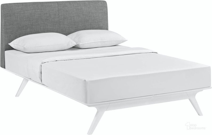 The appearance of Tracy White and Gray King Bed designed by Modway in the modern / contemporary interior design. This white and gray piece of furniture  was selected by 1StopBedrooms from Tracy Collection to add a touch of cosiness and style into your home. Sku: MOD-5767-WHI-GRY. Bed Type: Platform Bed. Product Type: Platform Bed. Bed Size: King. Material: Rubberwood. Image1