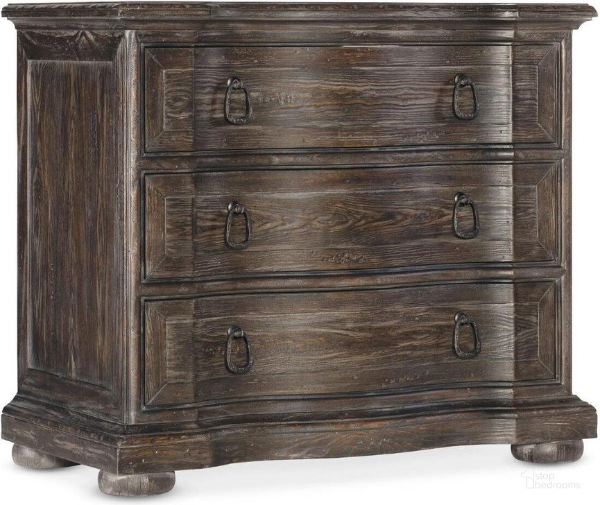 The appearance of Traditions Three-Drawer Nightstand 5961-90016-89 designed by Hooker in the traditional interior design. This dark wood piece of furniture  was selected by 1StopBedrooms from Traditions Collection to add a touch of cosiness and style into your home. Sku: 5961-90016-89. Material: Wood. Product Type: Nightstand. Image1