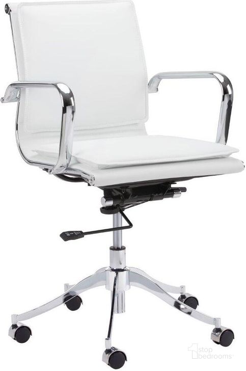 The appearance of Urban Unity Morgan Snow Full Back Office Chair designed by Sunpan in the modern / contemporary interior design. This white piece of furniture  was selected by 1StopBedrooms from Urban Unity Collection to add a touch of cosiness and style into your home. Sku: 102990. Material: Faux Leather. Product Type: Office Chair. Image1