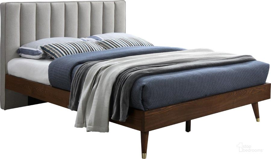 The appearance of Vance Beige Linen Fabric King Bed (3 Boxes) designed by Meridian in the modern / contemporary interior design. This beige linen fabric piece of furniture  was selected by 1StopBedrooms from Vance Collection to add a touch of cosiness and style into your home. Sku: VanceBeige-K-1;VanceBeige-K-2;VanceBeige-K-3. Bed Type: Platform Bed. Product Type: Platform Bed. Bed Size: King. Material: Linen. Image1