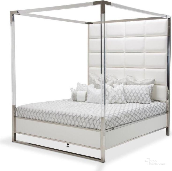 The appearance of Virginia Lane Glossy White California King Bed designed by FineForm in the modern / contemporary interior design. This glossy white piece of furniture  was selected by 1StopBedrooms from Virginia Lane Collection to add a touch of cosiness and style into your home. Sku: N9016014-116;N9016024-116;N9016034-116;9000238-00. Bed Type: Canopy Bed. Product Type: Canopy Bed. Bed Size: California King. Image1