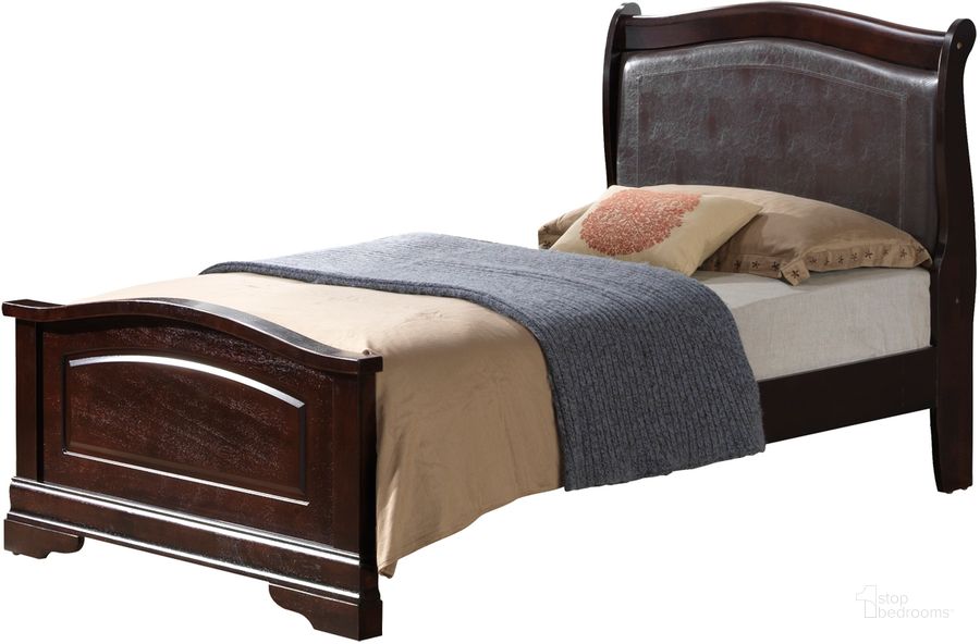 The appearance of Glory Furniture G3125 Twin Low Profile with PU Bed in Cappuccino designed by Glory in the traditional interior design. This cappuccino piece of furniture  was selected by 1StopBedrooms from G3125 Collection to add a touch of cosiness and style into your home. Sku: G3125C-TB2-Twin Bed  Headboard;G3125C-TB2-Twin Bed  Footboard;G3125C-TB2-Twin Bed  Rails. Bed Type: Panel Bed. Material: Wood. Product Type: Panel Bed. Bed Size: Twin. Image1