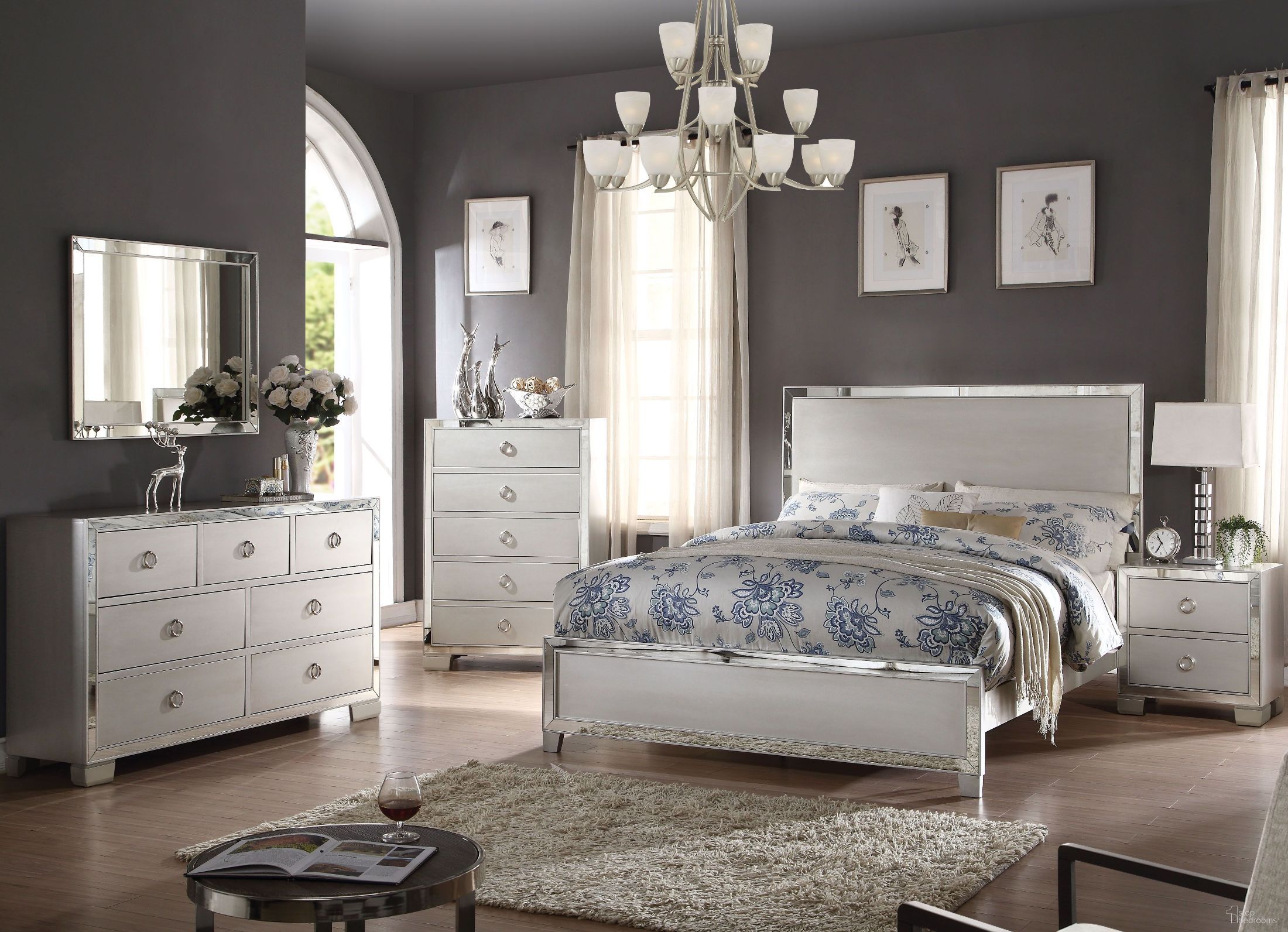 Voeville II Collection