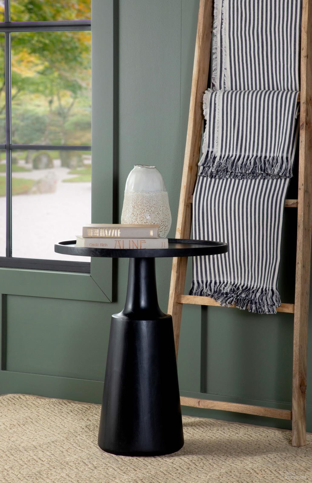 Ixia Collection