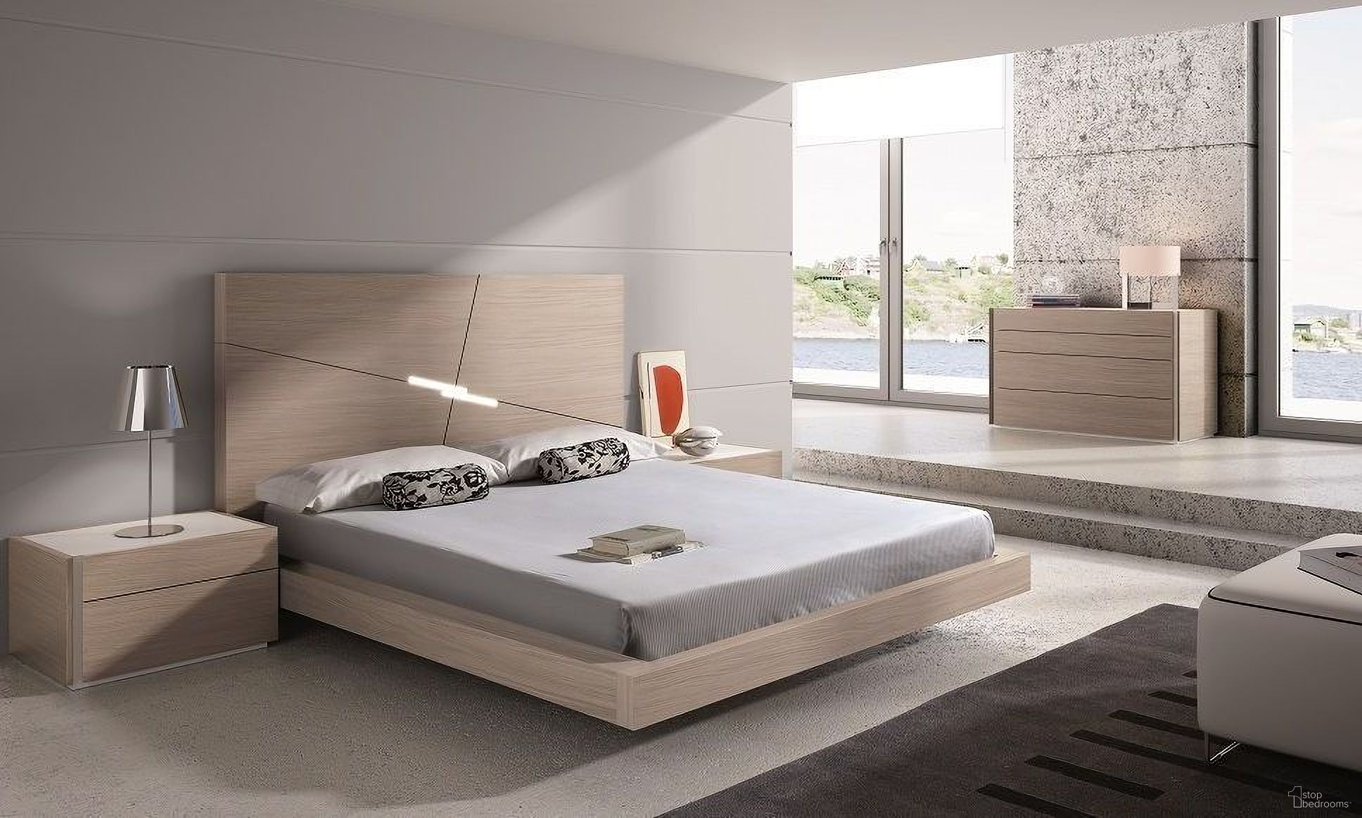 Evora Collection