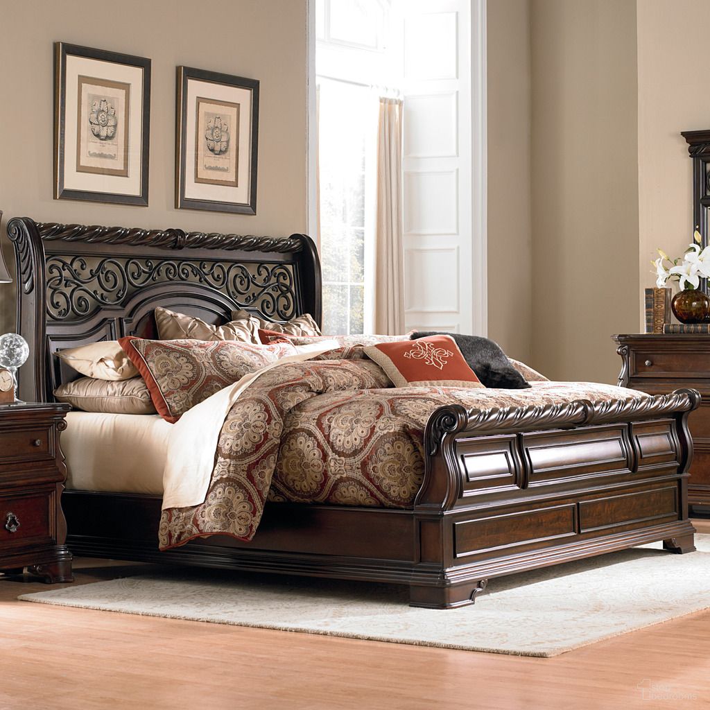 Arbor Place Collection