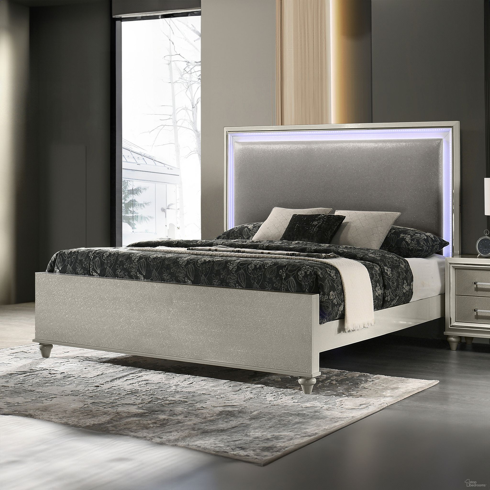 Lumina Collection