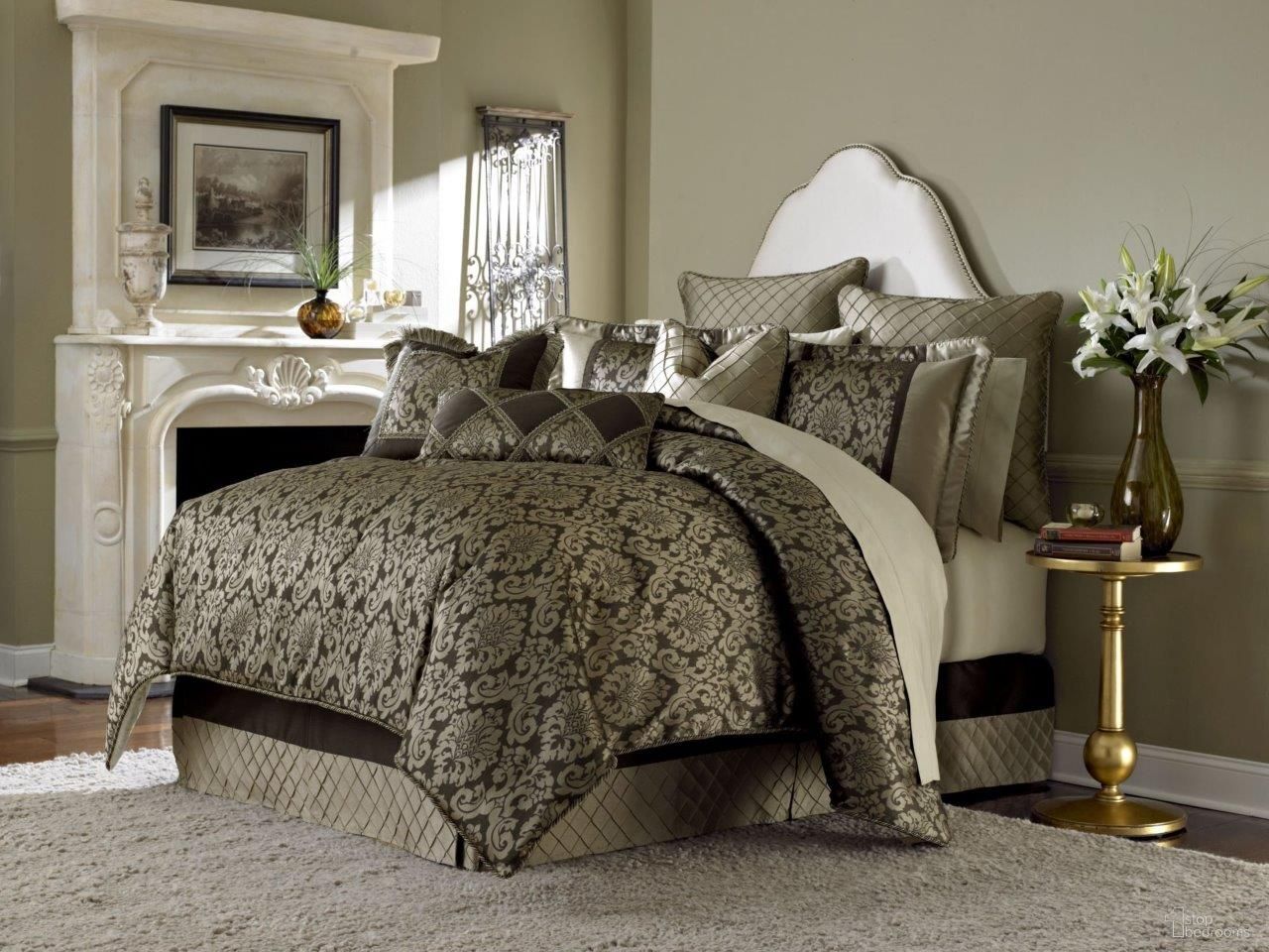 Comforter Collection