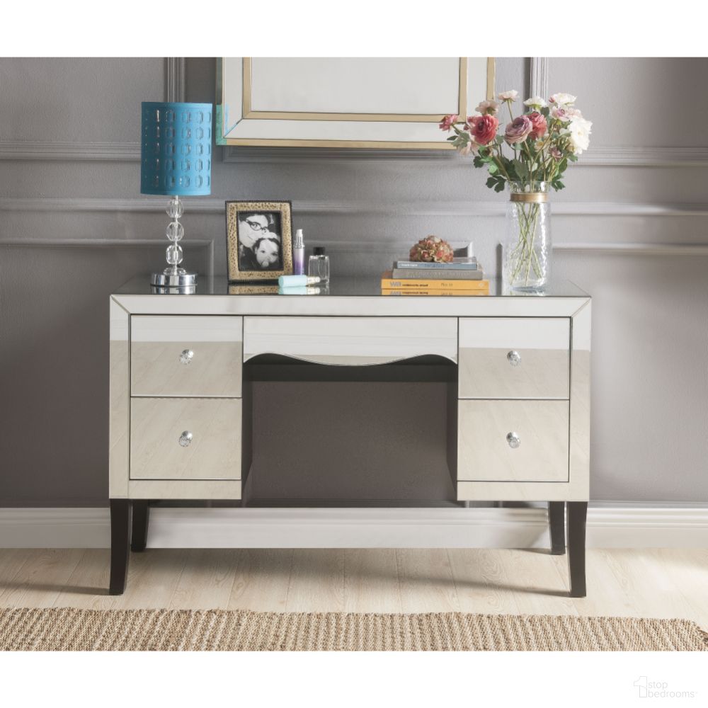 Ratana Collection