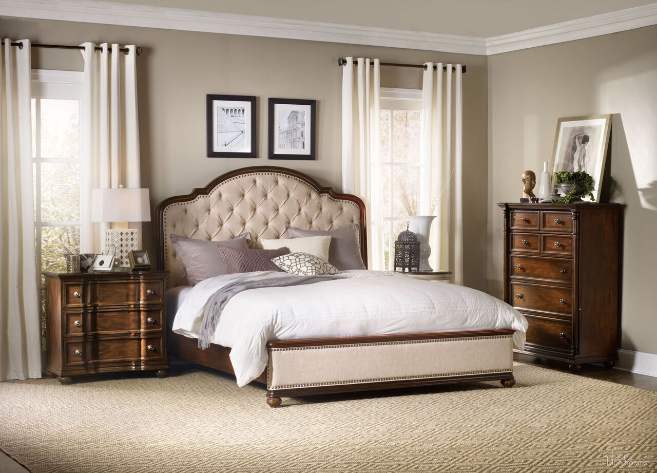 Leesburg Collection