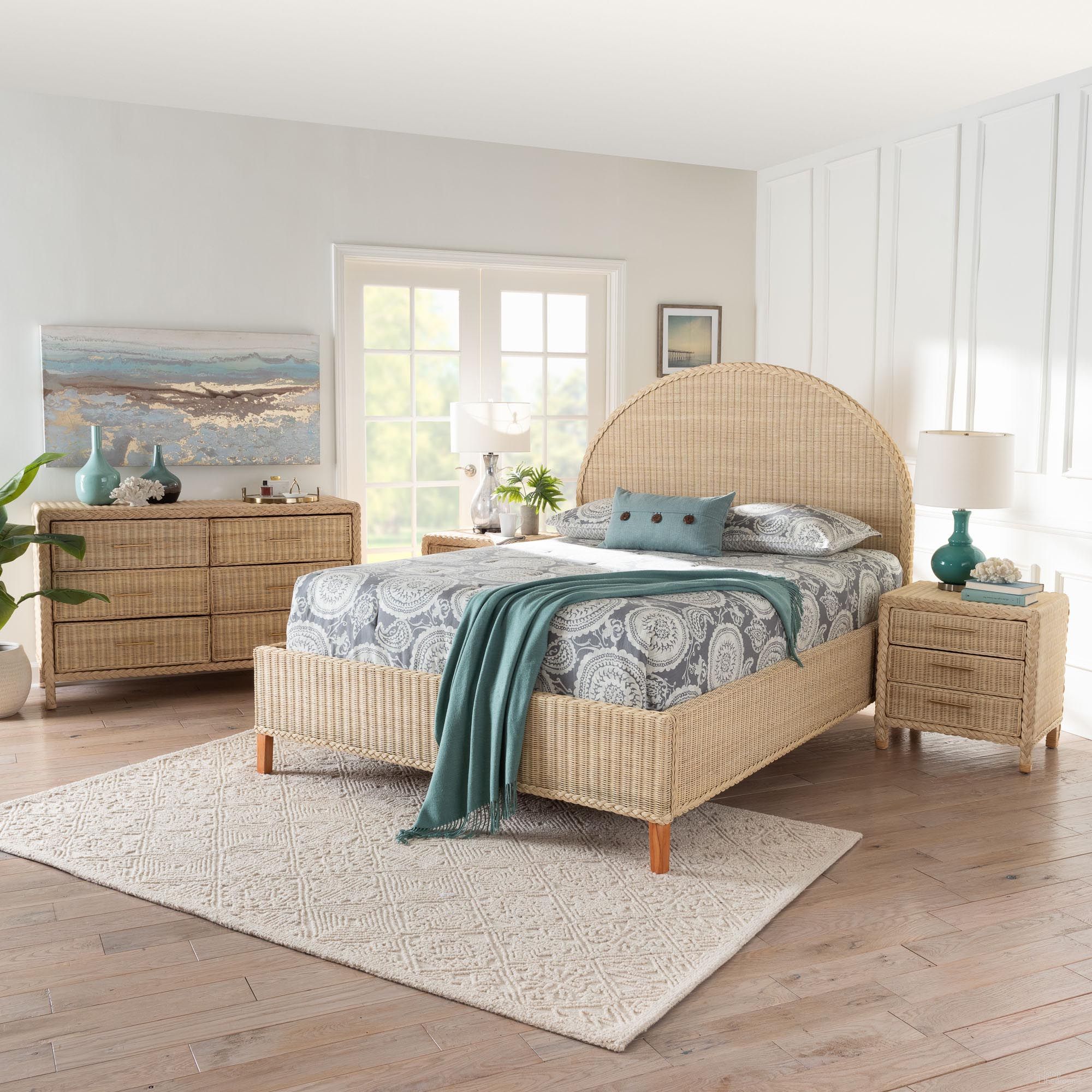 Lanica Collection