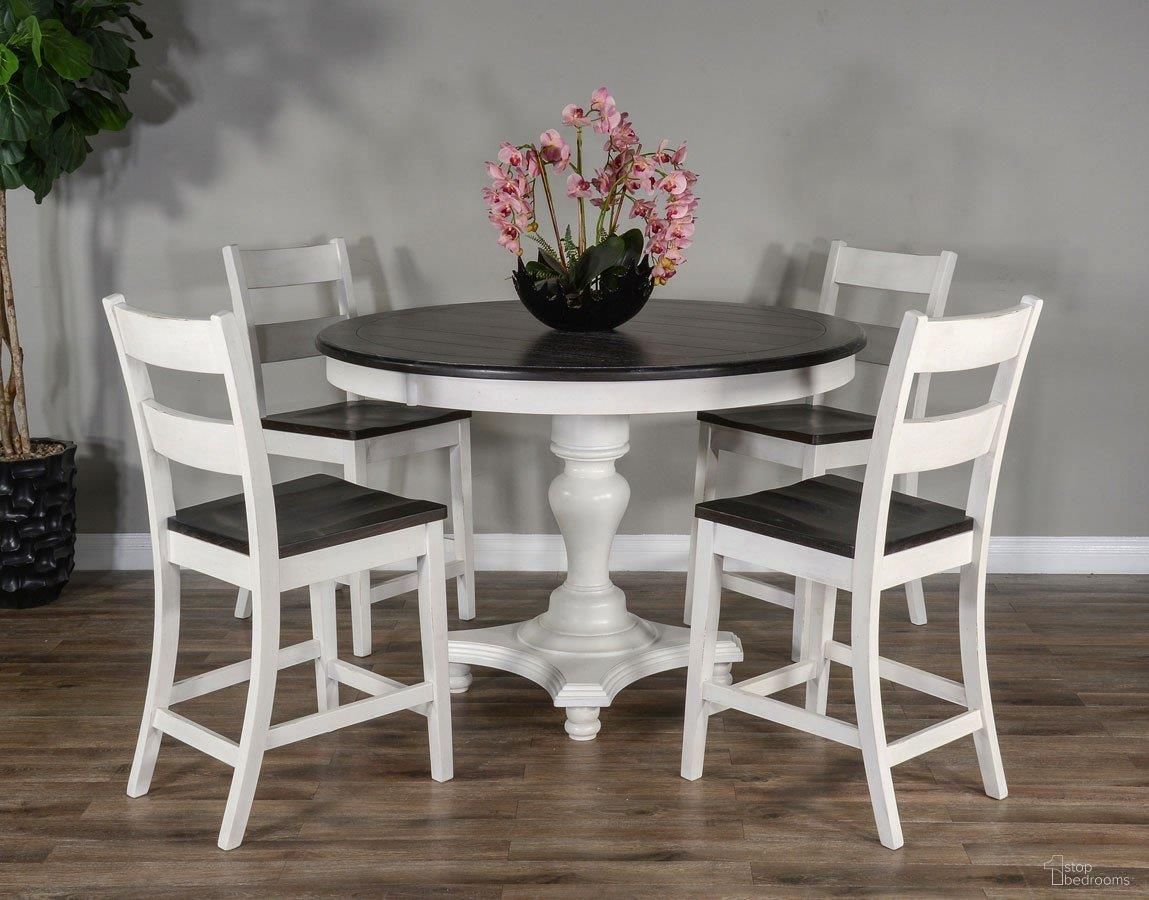 Carriage House Collection