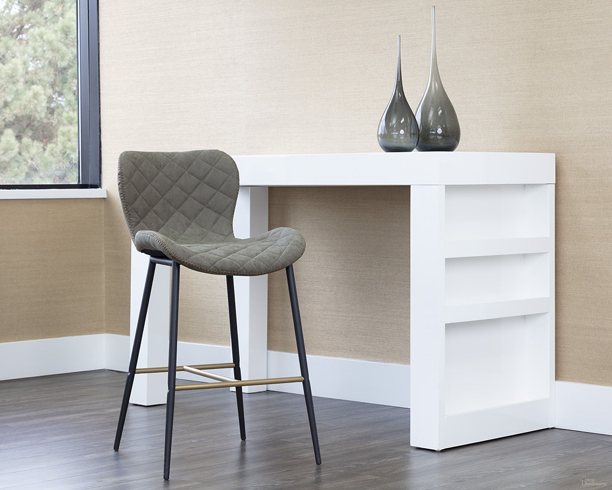 Lyla Collection