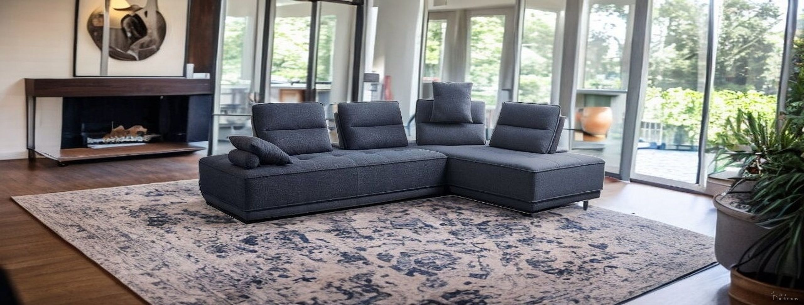 100% Polyester Stationary L Shaped Two Piece Sofa and Chaise In Blue