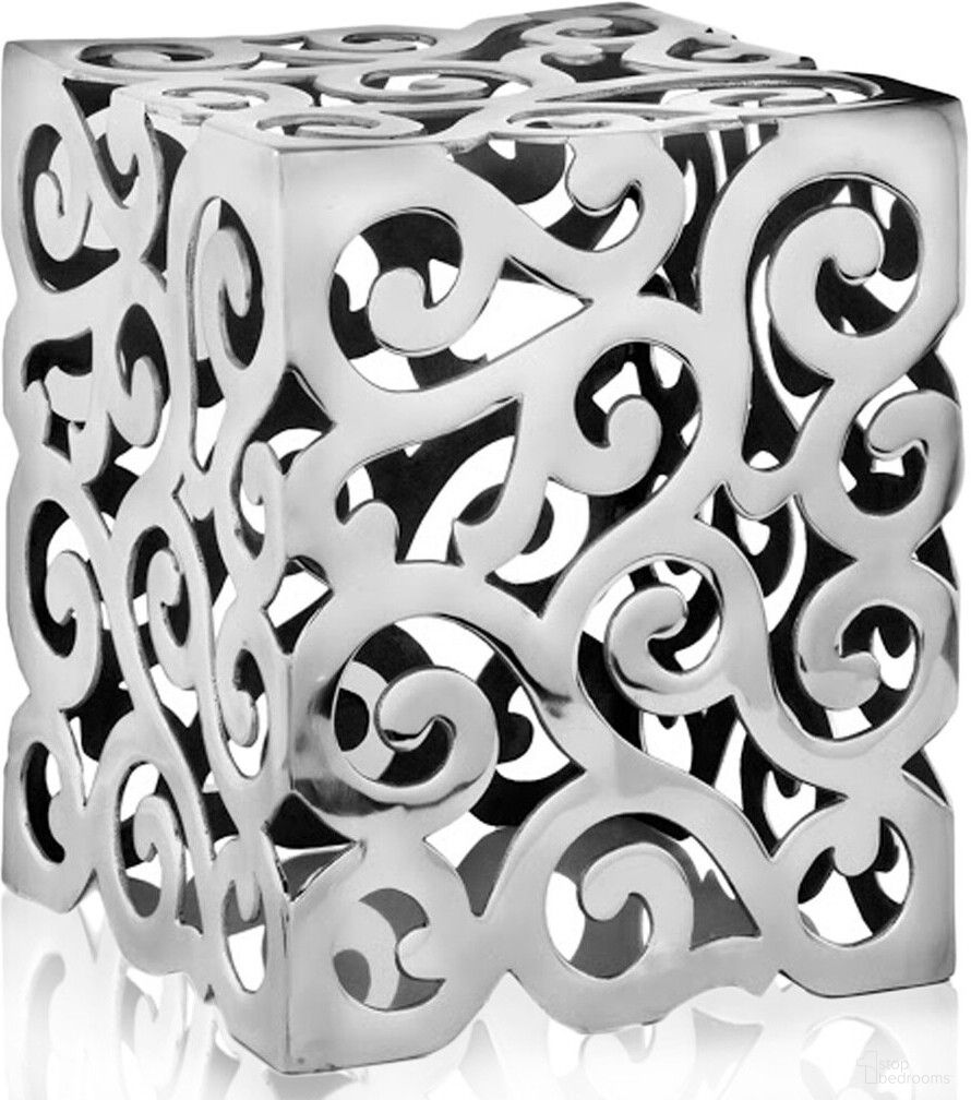 The appearance of 17 Inch Aluminum Square End Table In Silver designed by Homeroots in the modern / contemporary interior design. This silver piece of furniture  was selected by 1StopBedrooms from  to add a touch of cosiness and style into your home. Sku: 354660. Material: Aluminum.