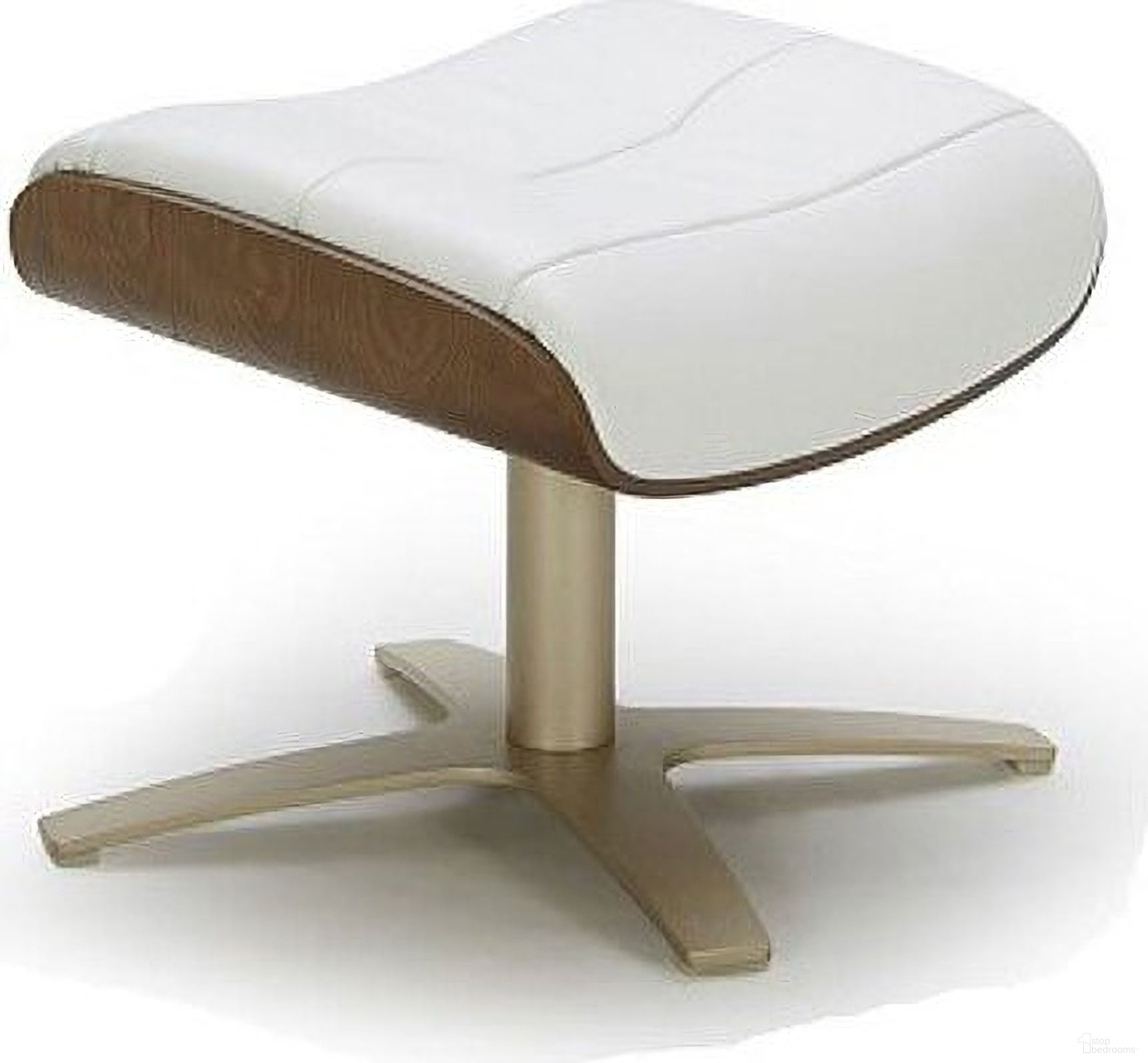 The appearance of Karma Ottoman (White) designed by J&M in the modern / contemporary interior design. This white piece of furniture was selected by 1StopBedrooms from Karma Collection to add a touch of cosiness and style into your home. Sku: 18048-O.