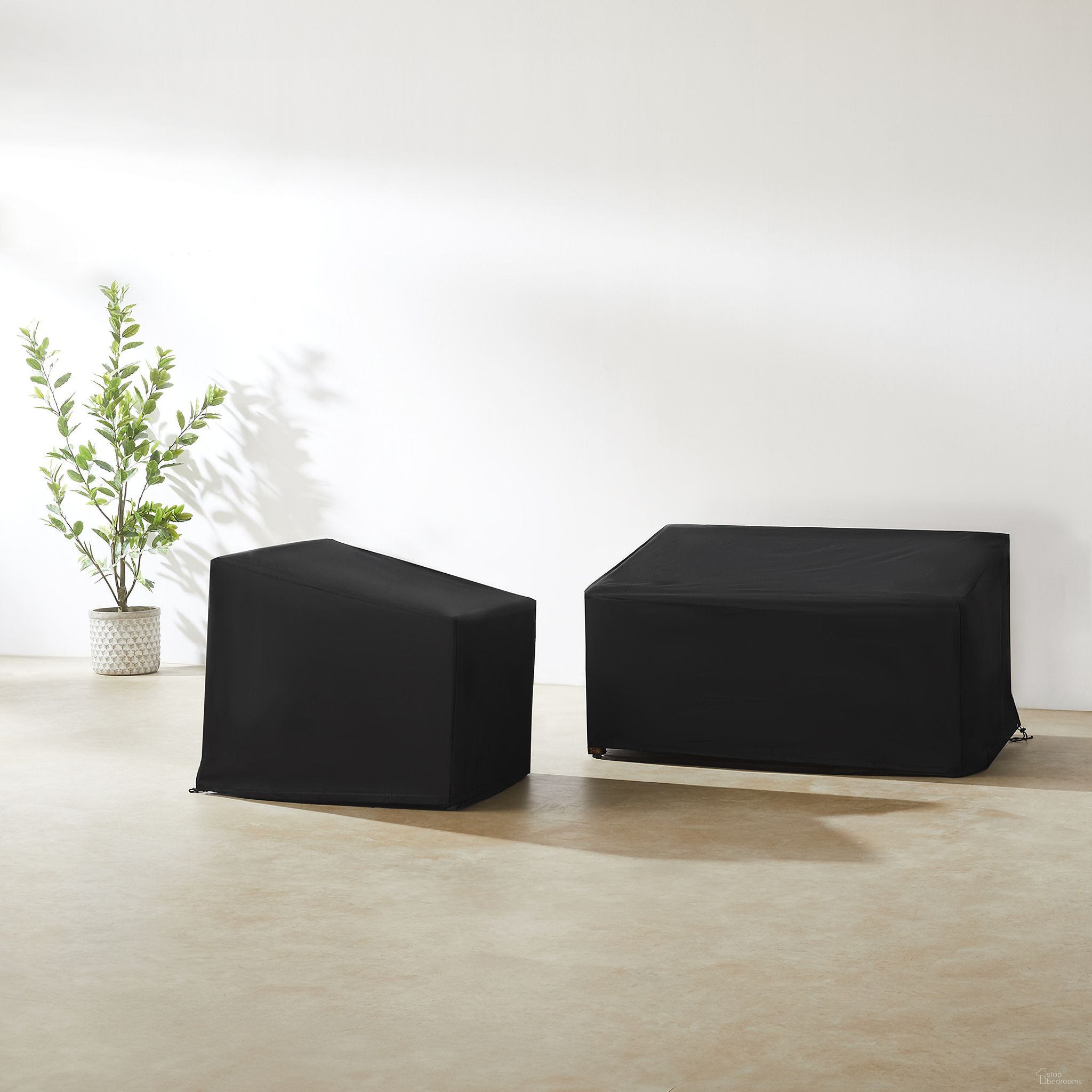 The appearance of 2 Piece Outdoor Furniture Cover Set In Black designed by Crosley Brands in the modern / contemporary interior design. This black piece of furniture was selected by 1StopBedrooms from Furniture Covers Collection to add a touch of cosiness and style into your home. Sku: CO7501-BK;CO7500-BK. Material: PVC.