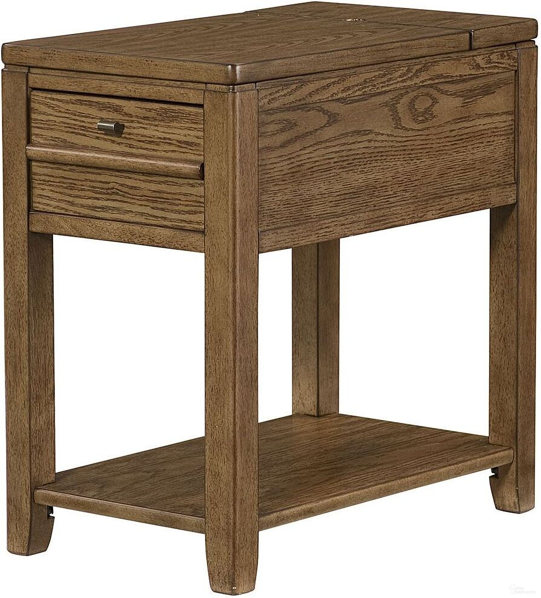 The appearance of Chairsides Oak 1-Drawer Chairside Table designed by Hammary in the transitional interior design. This oak piece of furniture  was selected by 1StopBedrooms from Chairsides Collection to add a touch of cosiness and style into your home. Sku: 200-018. Material: Wood.