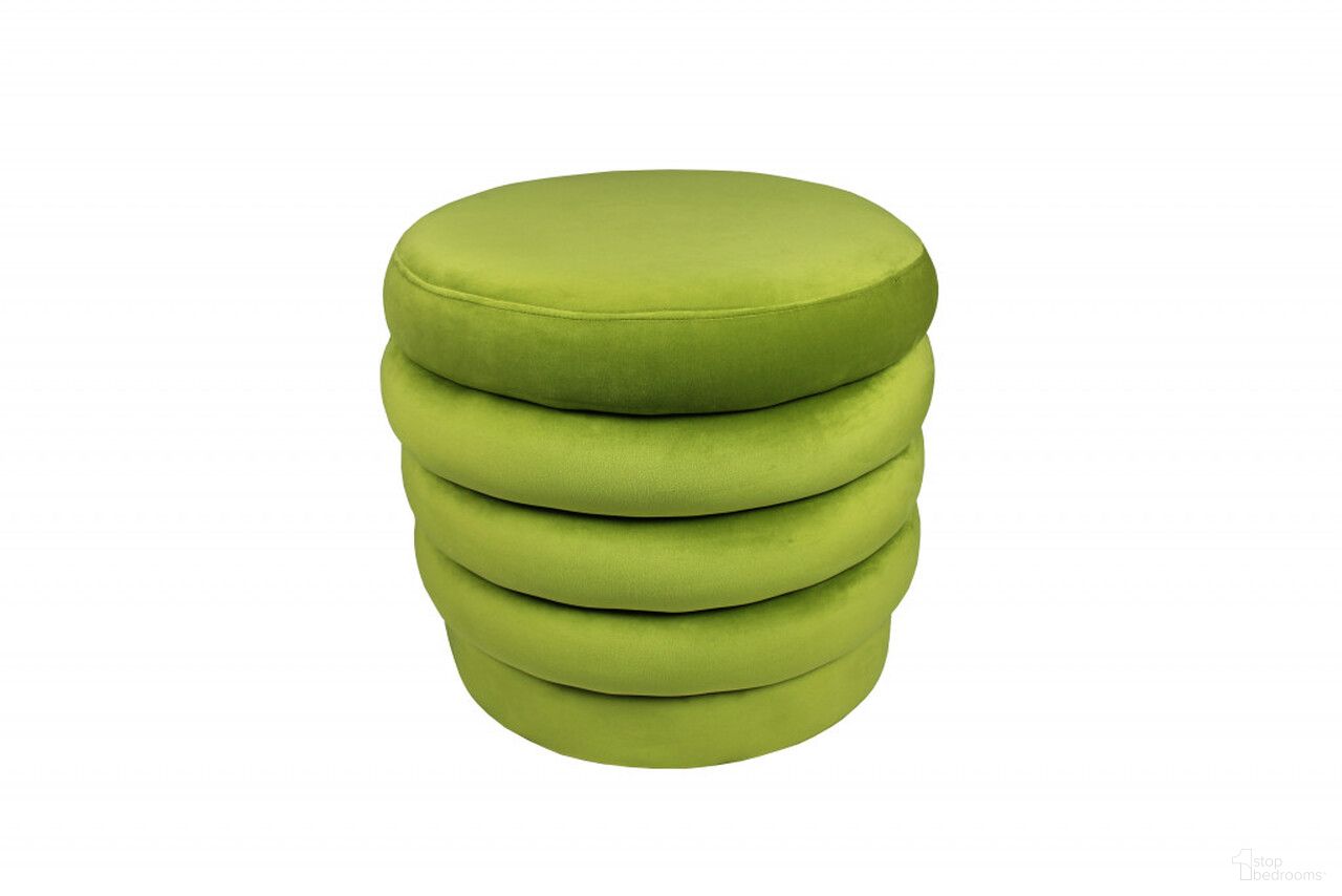 The appearance of 21 Inch Velvet Tufted Round Cocktail Ottoman In Green designed by Homeroots in the modern / contemporary interior design. This green piece of furniture was selected by 1StopBedrooms from to add a touch of cosiness and style into your home. Sku: 489305. Material: Velvet.