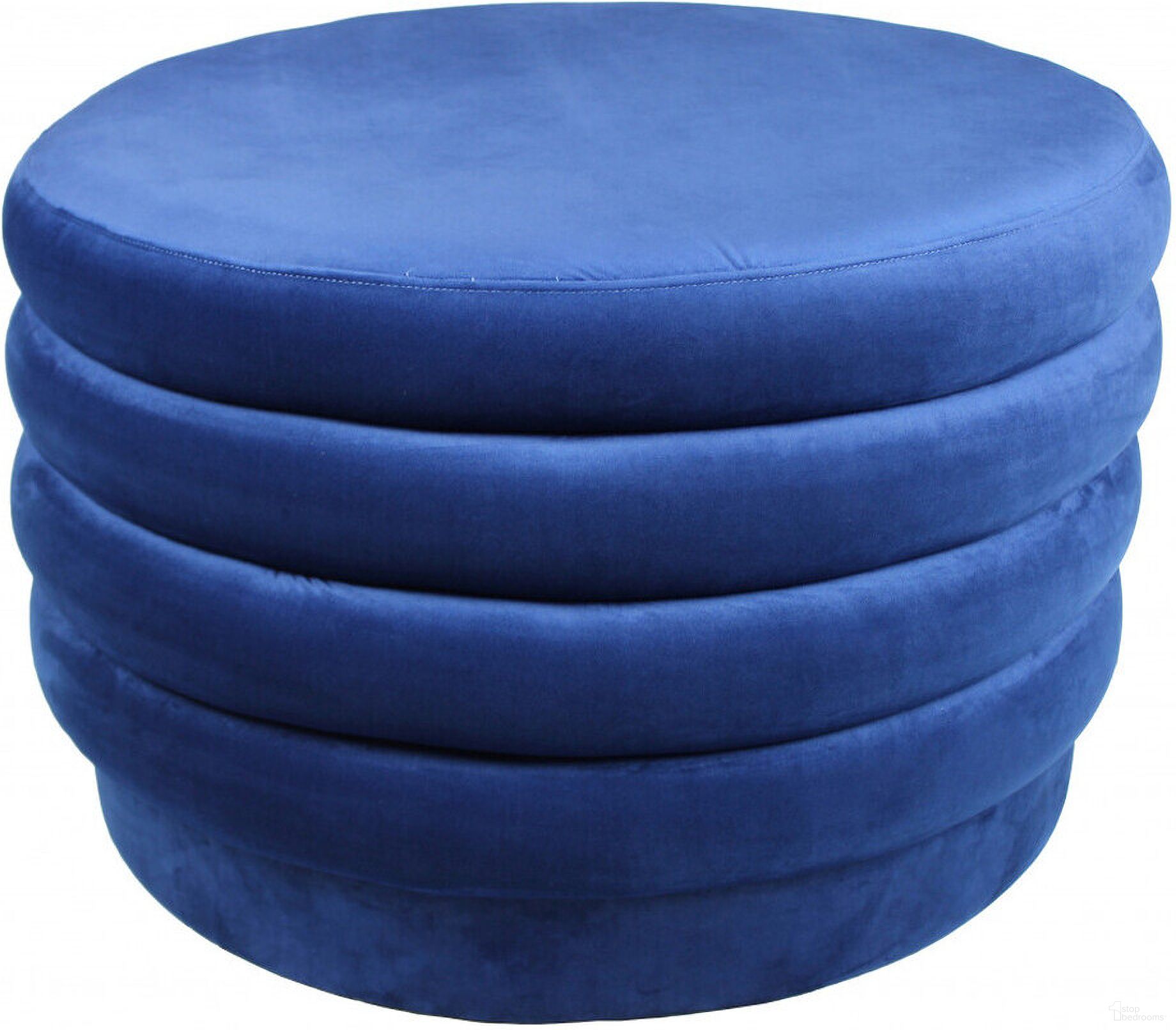 The appearance of 31 Inch Velvet Tufted Round Cocktail Ottoman In Blue designed by Homeroots in the modern / contemporary interior design. This blue piece of furniture was selected by 1StopBedrooms from to add a touch of cosiness and style into your home. Sku: 489299. Material: Velvet.