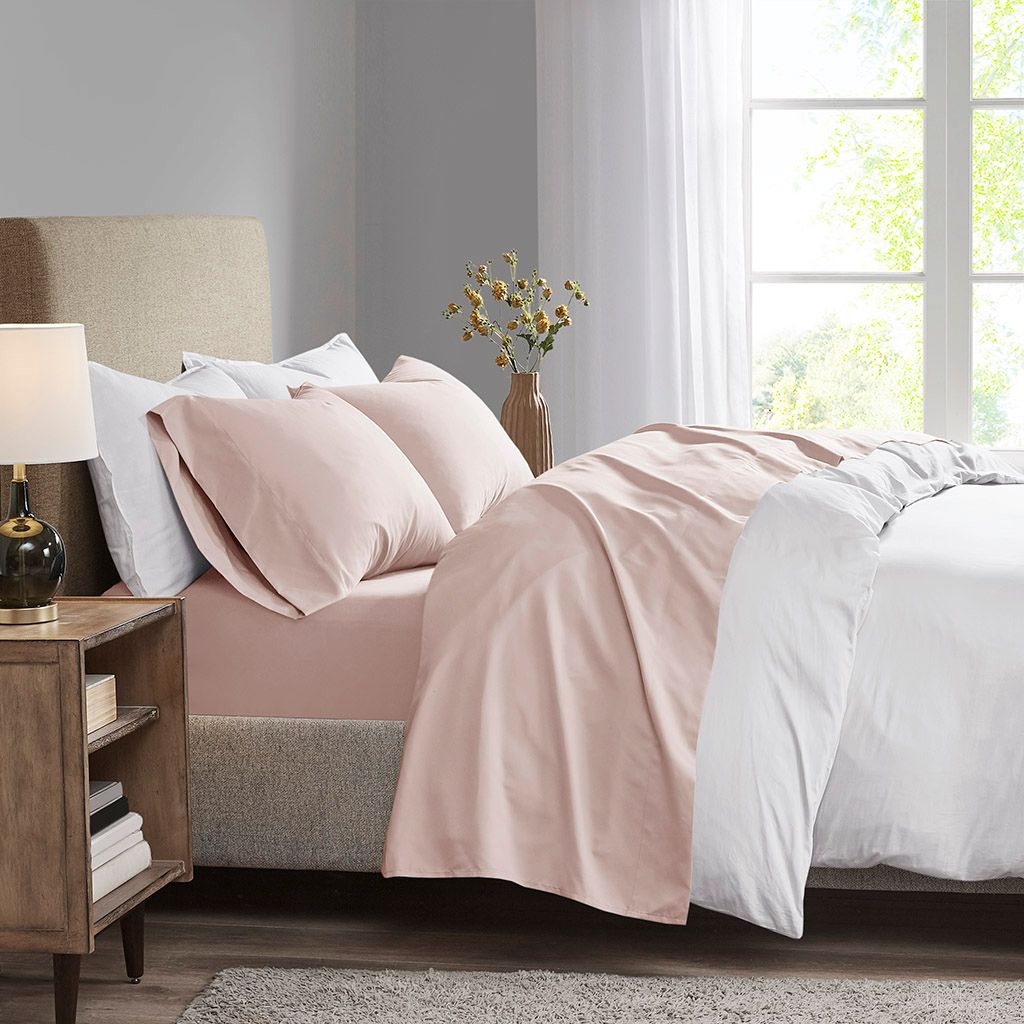 The appearance of 3M Microcell 4 Piece Queen Sheet Set In Blush designed by Olliix in the transitional interior design. This blush piece of furniture was selected by 1StopBedrooms from 3M Microcell Collection to add a touch of cosiness and style into your home. Sku: MP20-4391. Material: Polyester. Bed Size: Queen.