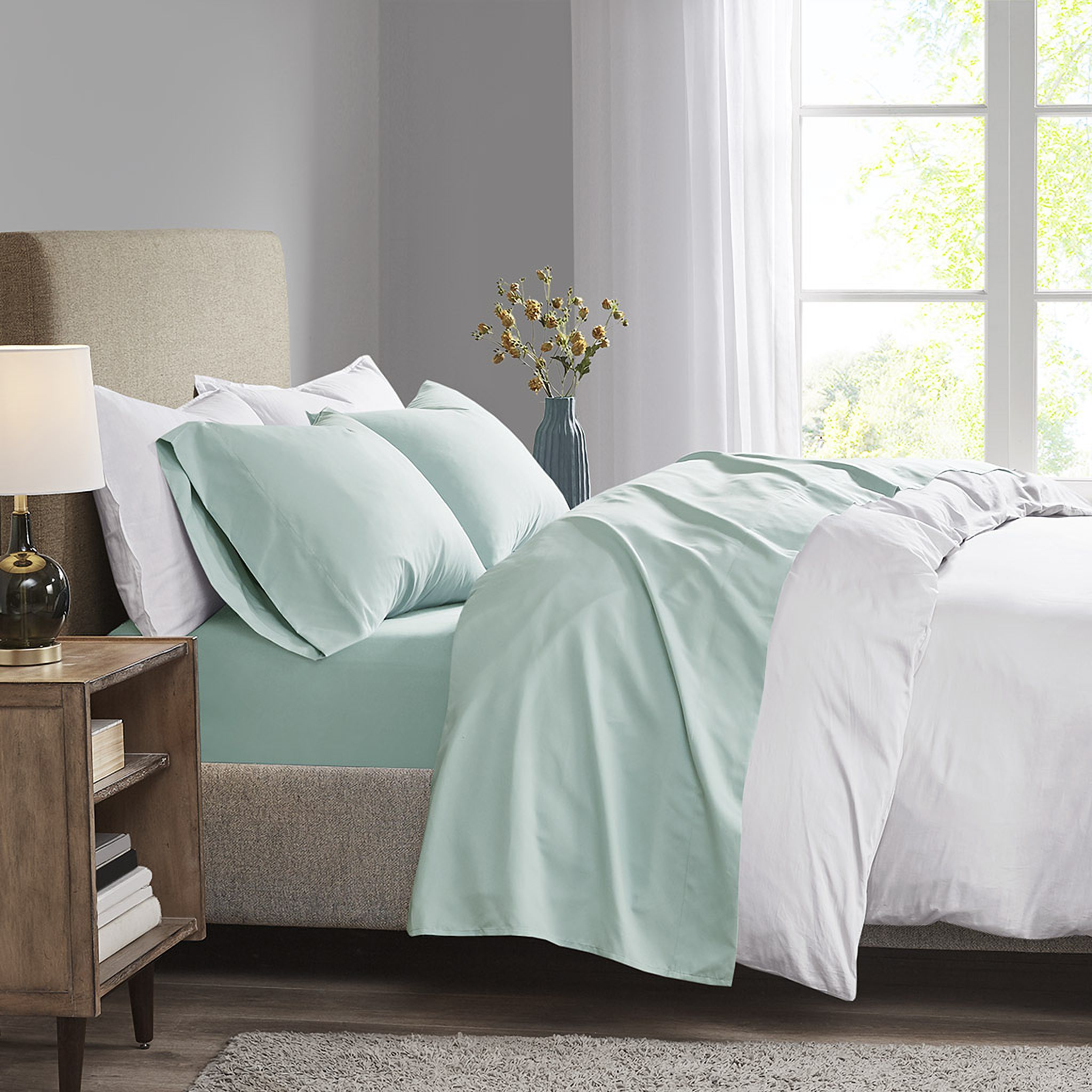 The appearance of 3M Microcell 4 Piece California King Sheet Set In Seafoam designed by Olliix in the transitional interior design. This seafoam piece of furniture was selected by 1StopBedrooms from 3M Microcell Collection to add a touch of cosiness and style into your home. Sku: MP20-2392. Material: Polyester. Bed Size: California King.