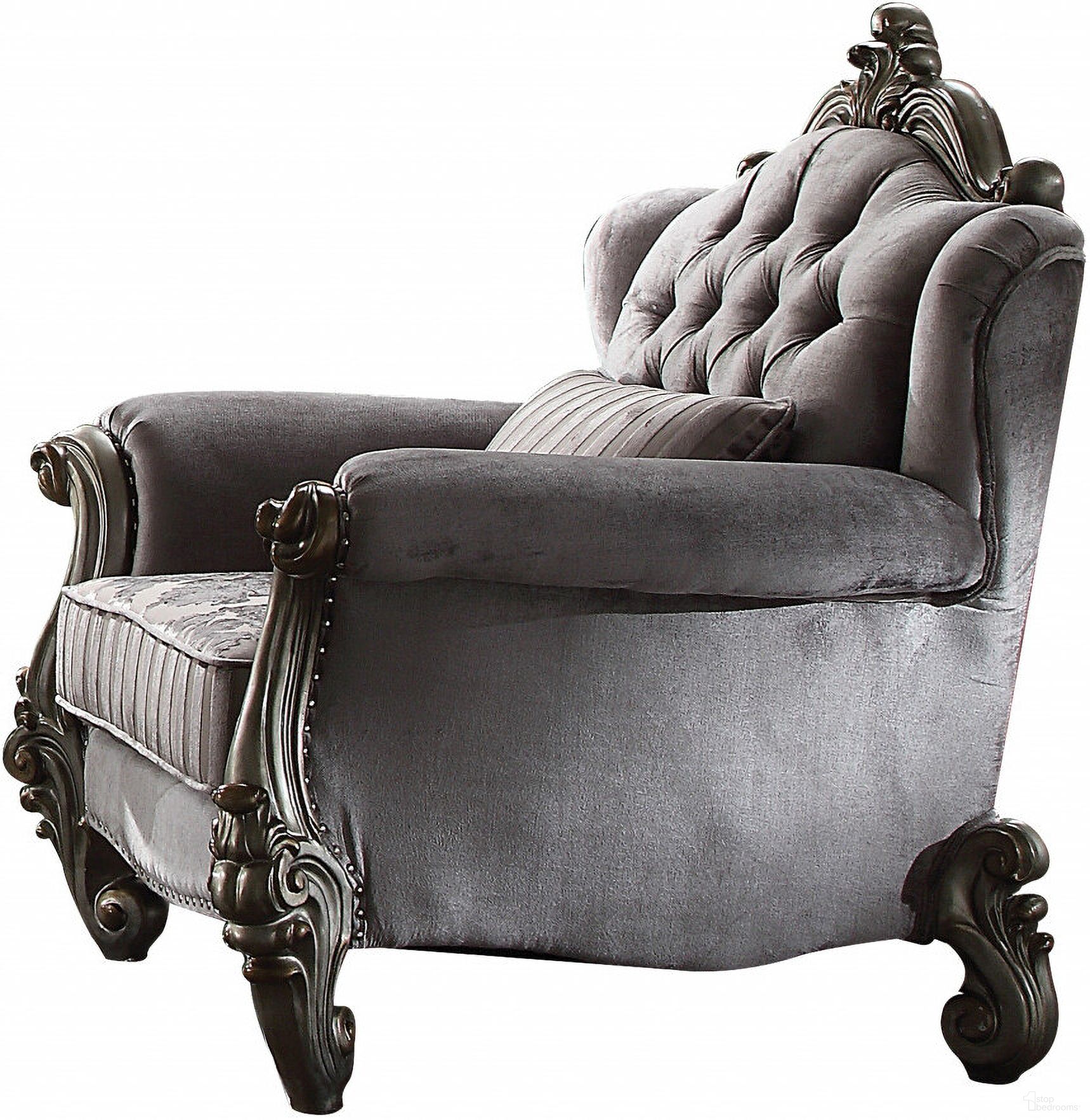 The appearance of 44 Inch Velvet Floral Tufted Club Chair and Toss Pillow In Platinum and Gray designed by Homeroots in the traditional interior design. This platinum/gray piece of furniture was selected by 1StopBedrooms from to add a touch of cosiness and style into your home. Sku: 515758. Material: Velvet.