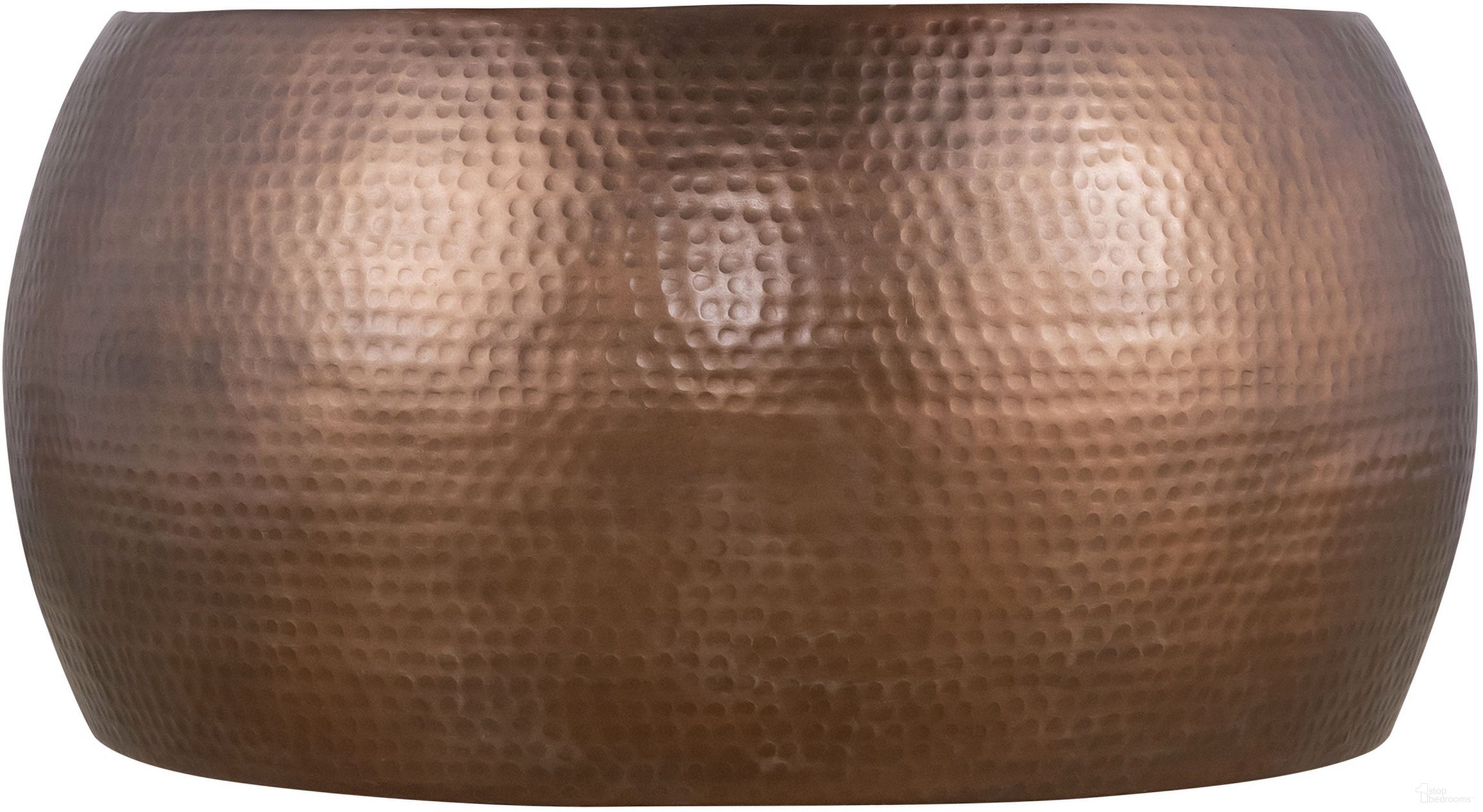 The appearance of 501 Coffee Table In Copper designed by Galaxy Home Furnishings in the modern / contemporary interior design. This copper piece of furniture  was selected by 1StopBedrooms from 501 Collection to add a touch of cosiness and style into your home. Sku: 601955556286. Material: Metal.