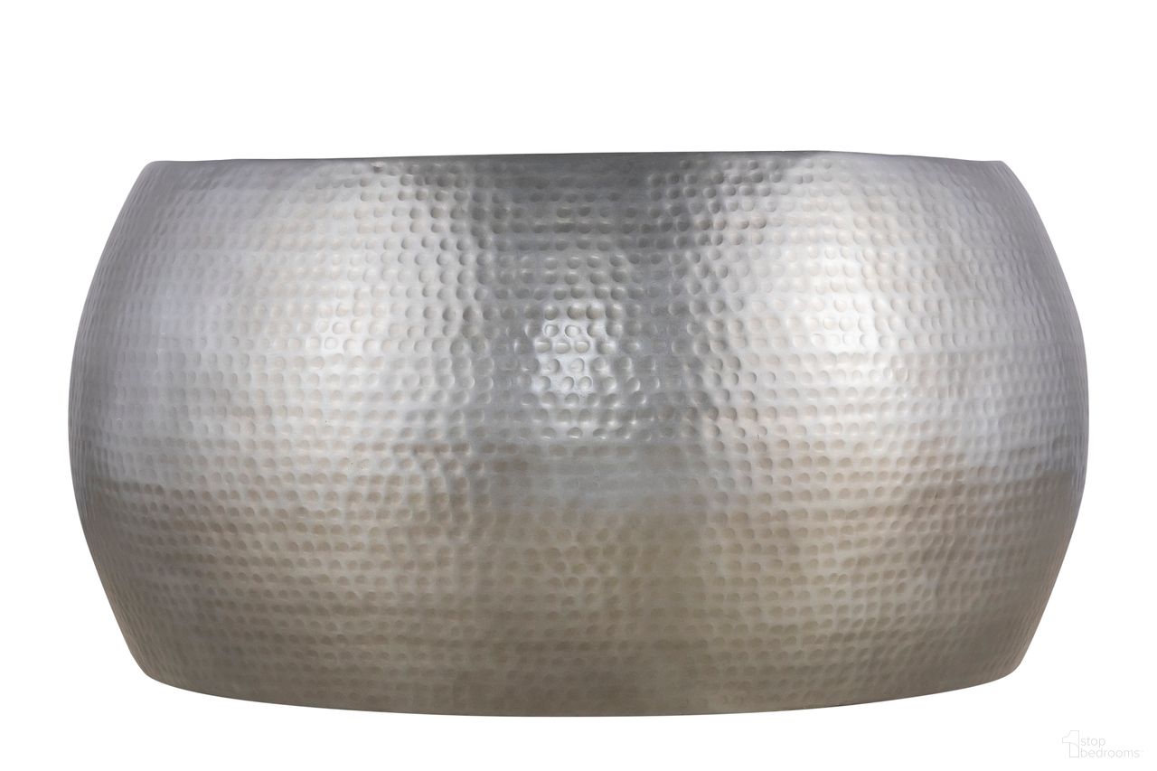 The appearance of 501 Coffee Table In Silver designed by Galaxy Home Furnishings in the modern / contemporary interior design. This silver piece of furniture  was selected by 1StopBedrooms from 501 Collection to add a touch of cosiness and style into your home. Sku: 601955556279. Material: Metal.