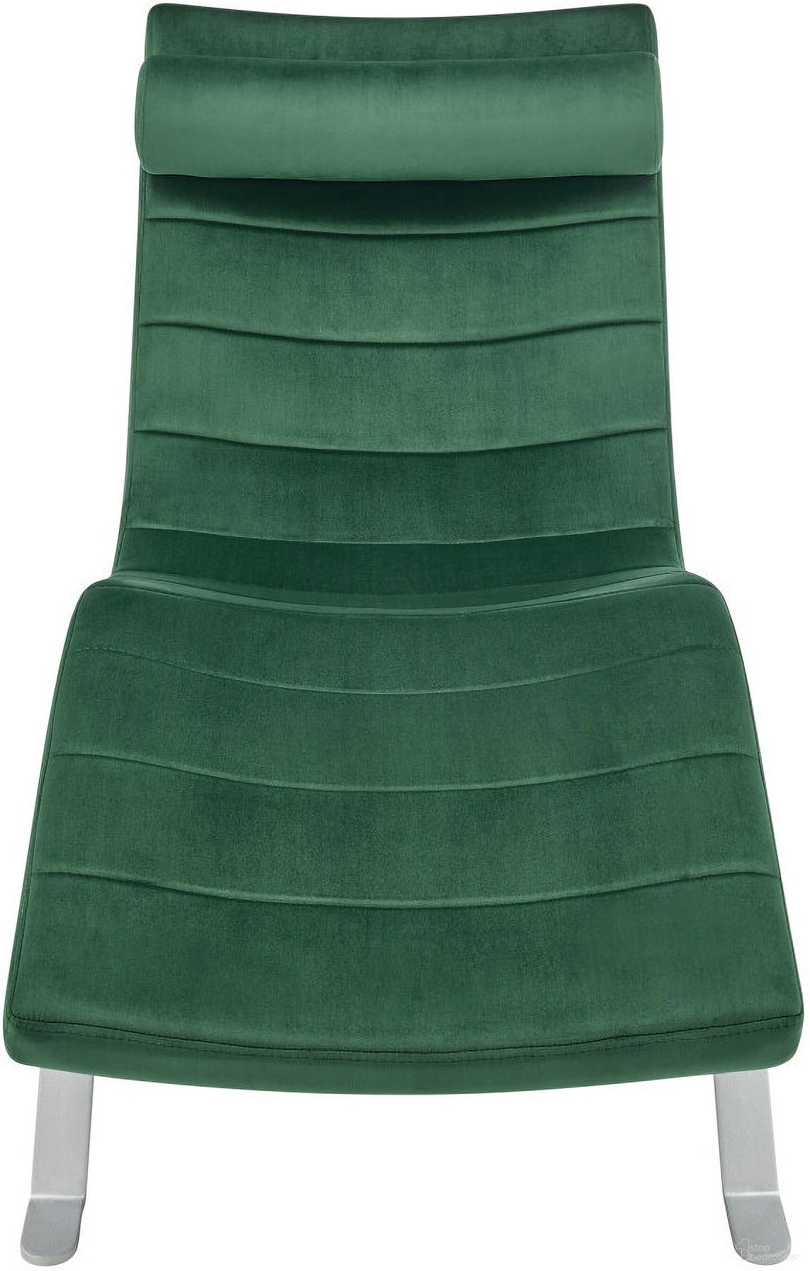 The appearance of 66 Inch Velvet Lounge Chair In Green and Silver designed by Homeroots in the modern / contemporary interior design. This green/silver piece of furniture was selected by 1StopBedrooms from to add a touch of cosiness and style into your home. Sku: 526218. Material: Velvet.