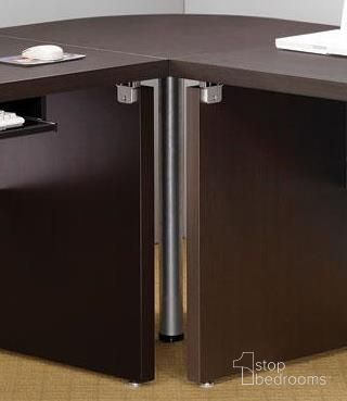 The appearance of Skylar Cappuccino Corner Table designed by Coaster in the modern / contemporary interior design. This brown piece of furniture was selected by 1StopBedrooms from Skylar Collection to add a touch of cosiness and style into your home. Sku: 800893. Material: Wood.