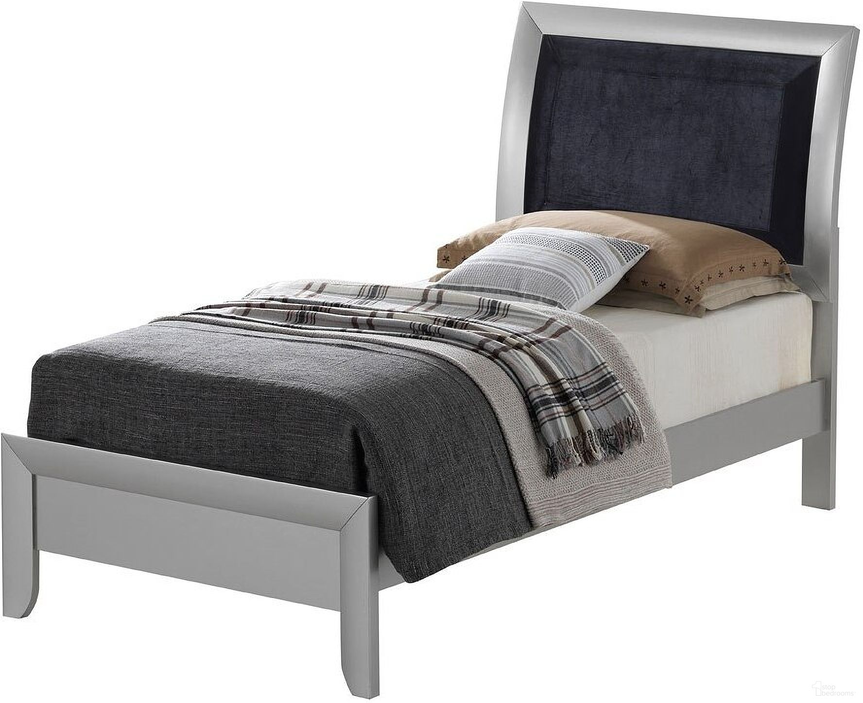 The appearance of G1503A Low Profile Bed (Twin) designed by Glory in the transitional interior design. This silver gray piece of furniture was selected by 1StopBedrooms from G15 Collection to add a touch of cosiness and style into your home. Sku: G1503A-TB-Twin Bed Headboard;G1503A-TB-Twin Bed Footboard;G1503A-TB-Twin Bed Rails. Bed Type: Panel Bed. Material: Wood. Bed Size: Twin.